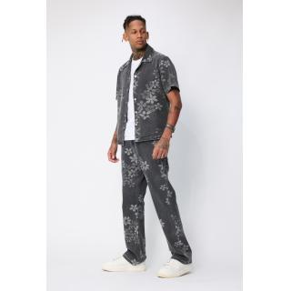 PANTALON EN JEAN AVEC FLEURS